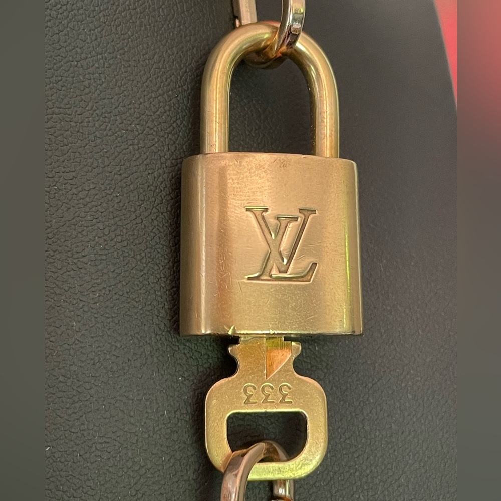 Louis Vuitton 🔐 lock & key #333 Angel 😇 numbers with your choice of chain!
